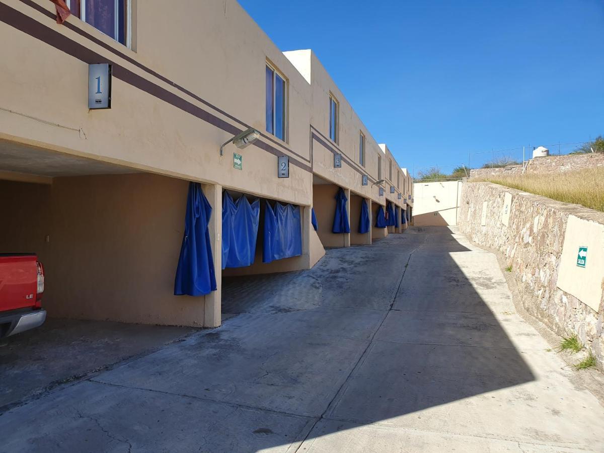 Auto Hotel Luz De Luna Гуанахуато Экстерьер фото