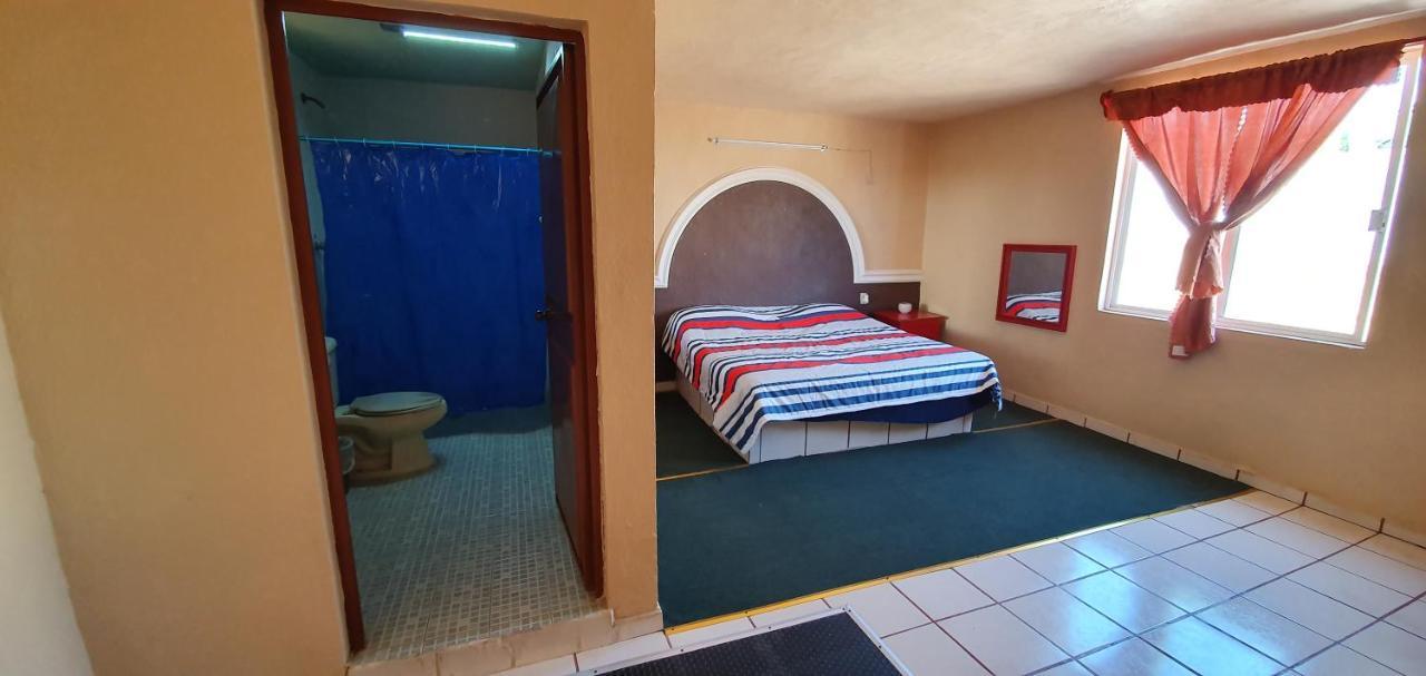 Auto Hotel Luz De Luna Гуанахуато Экстерьер фото